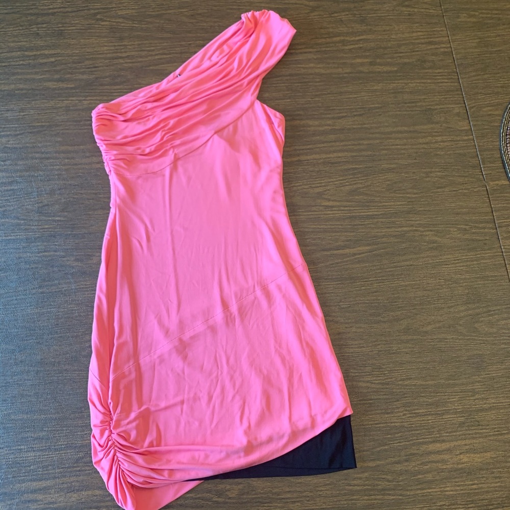 4/$25 BEBE Dress